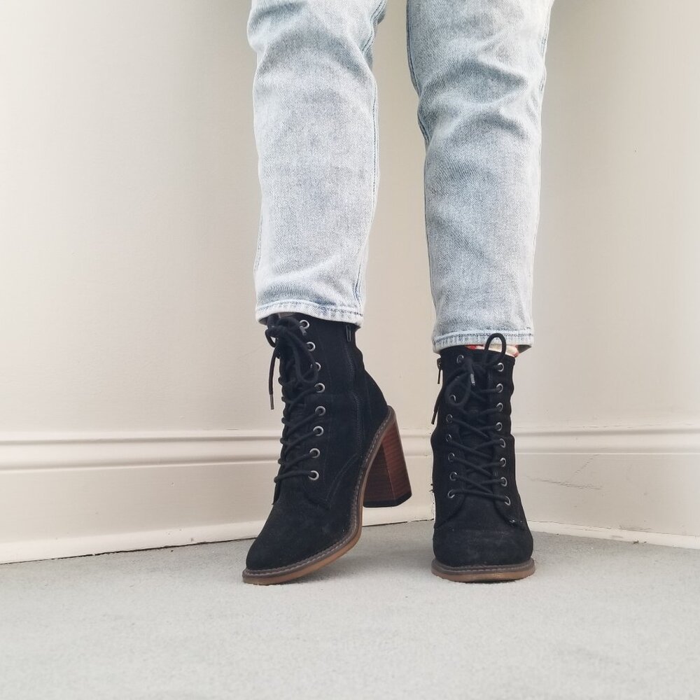 Steve Madden Suede Leather Lace Up Boots - Black Lace-Up Ankle Chunky Heel